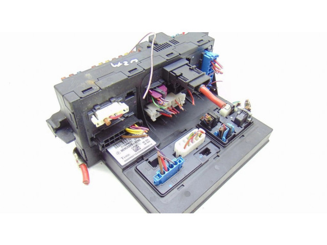 Pojistková skříňka 2115454201 Mercedes-Benz E W211 2002