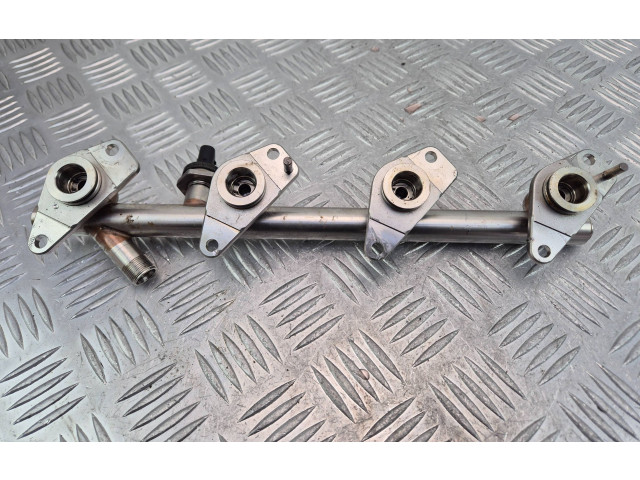 Vstřikovací lišta A2740700995, 1410600391140 Mercedes-Benz E W212 27492030194110