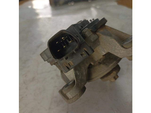 Моторчик дворников 8511060250, 8492000832 Toyota Land Cruiser (HDJ90)