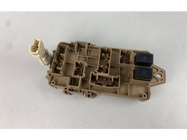 Блок предохранителей 611301 Subaru Forester SG