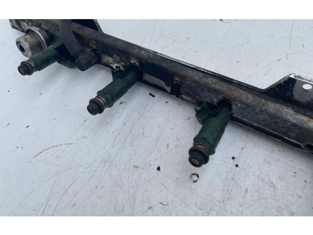 Комплект форсунок 9470229    Volvo V70   