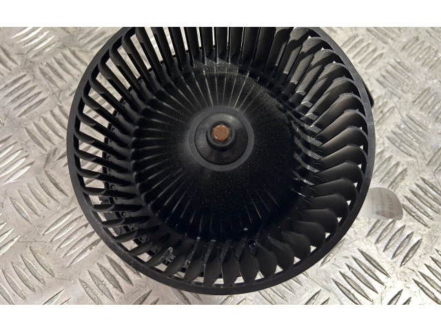 Вентилятор печки    F011500123   Volvo XC90