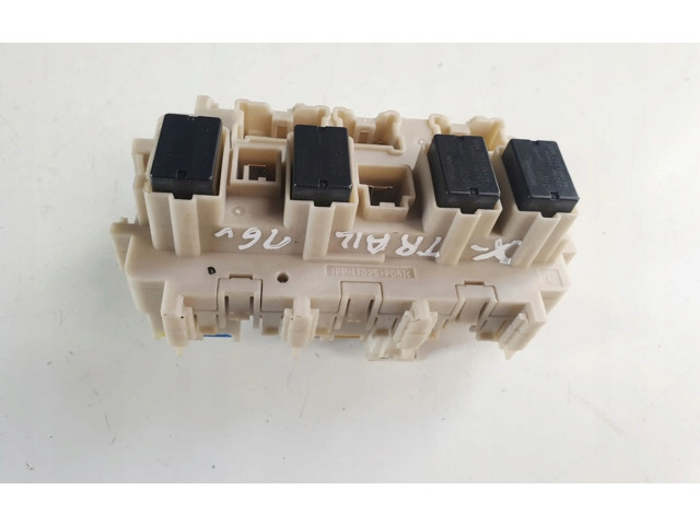 Pojistková skříňka Nissan X-Trail T32 2016