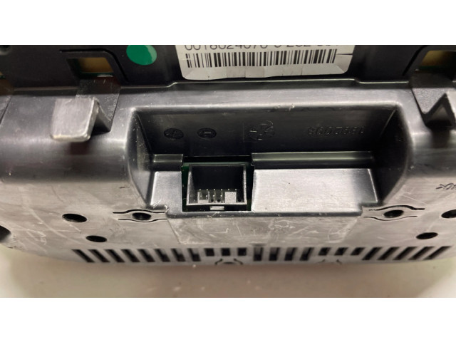 Панель приборов 17649411 BMW 1 F20 F21