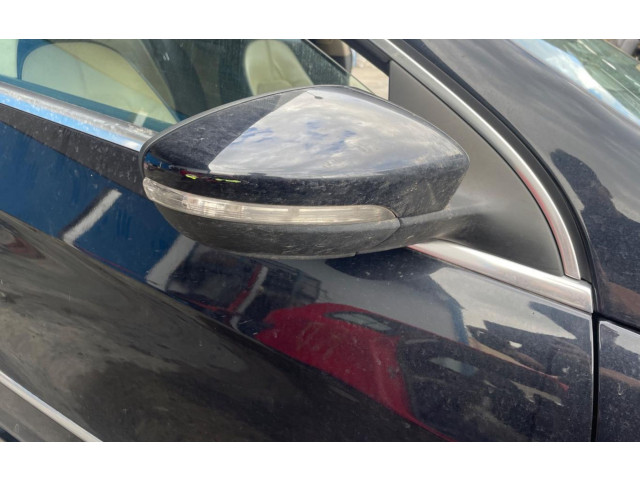 Zpětné zrcátko Volkswagen PASSAT CC 2010