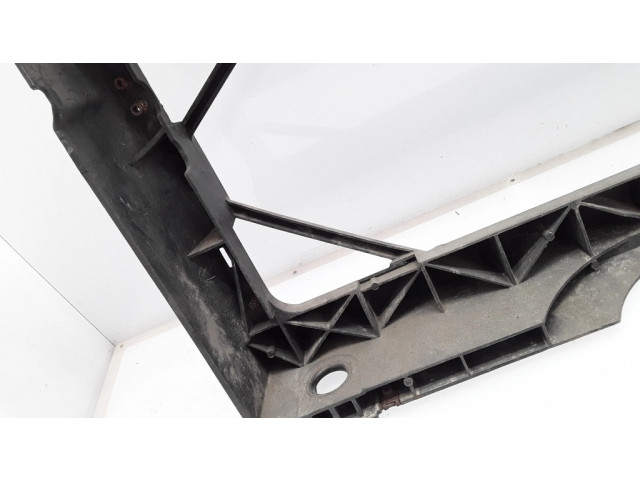 Панель радиаторов (телевизор)