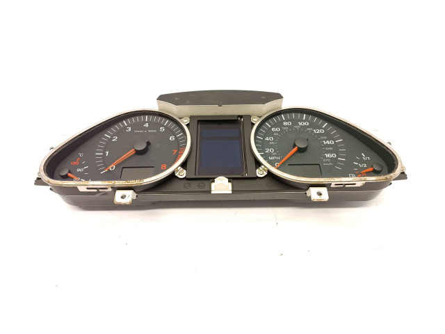 Přístrojová deska Audi A6 S6 C6 4F 2007 4F0910900A, 4F0920950K