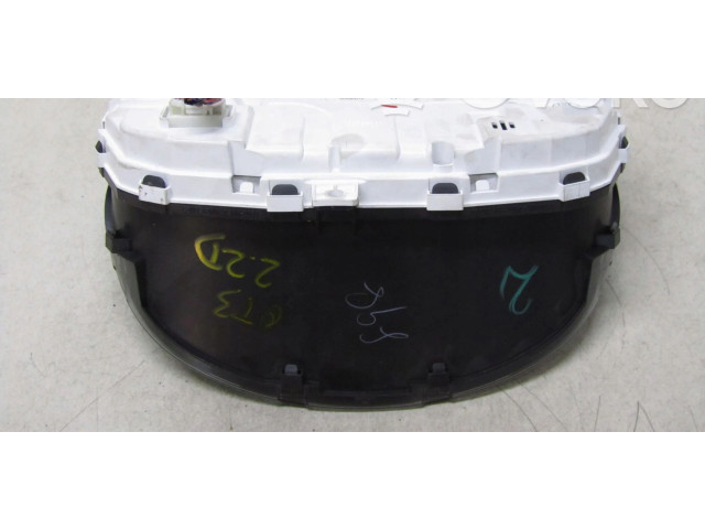 Панель приборов Mitsubishi Outlander