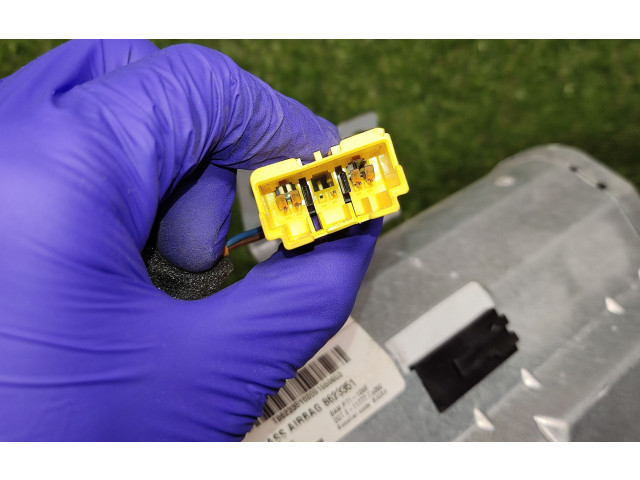 Подушка безопасности пассажира 8623351   Volvo C30