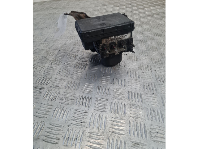 Блок АБС 4451013070   Toyota  Corolla Verso E121  2001 - 2004 года