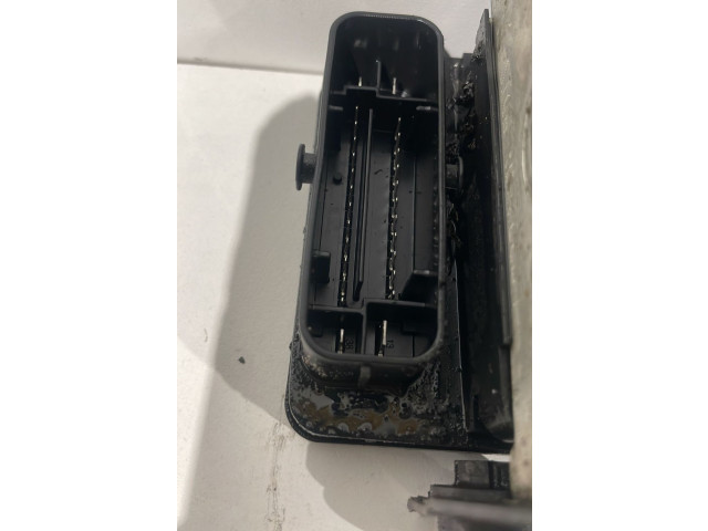 Блок АБС    Volkswagen  Jetta VI  2011 - 2018 года