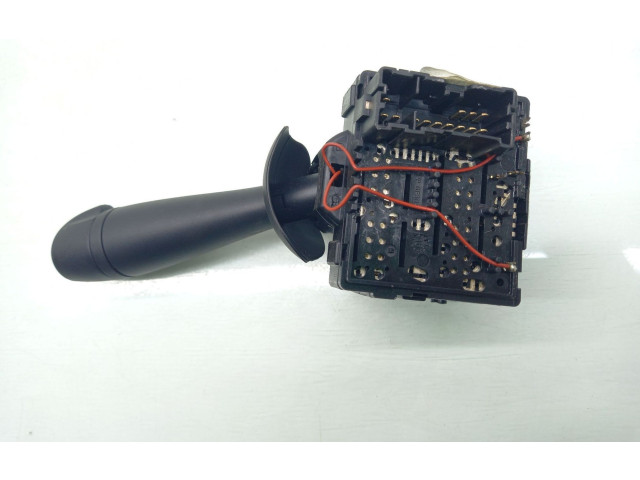 Ручка стеклоочистителей 6001551357, 01057666   Dacia Sandero