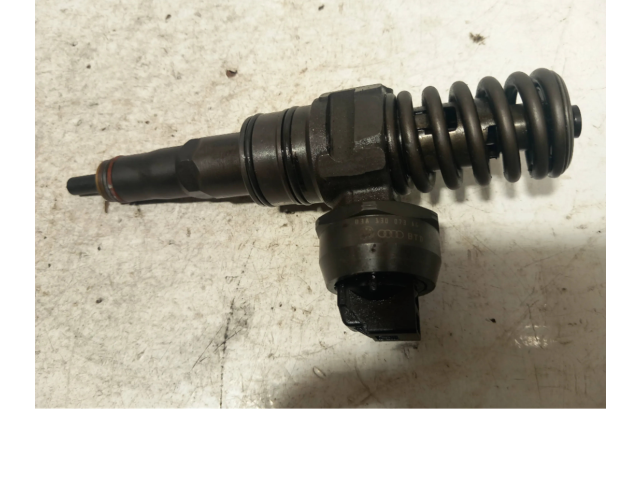 Форсунка 038130073AG Volkswagen Touran I BKC