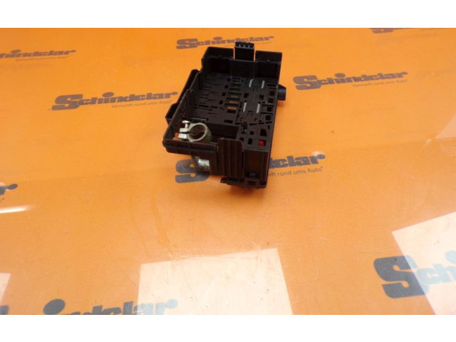 Блок предохранителей  13354391, 13354391   Opel Meriva B    