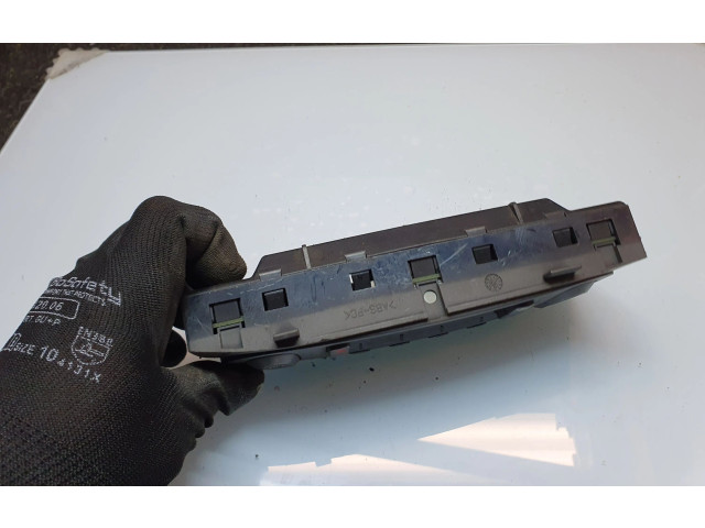 Генератор 7700435401, 662117F   Renault Scenic I      