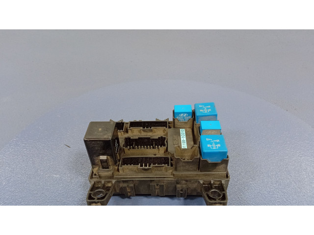 Блок предохранителей  91198-1C010   Hyundai Getz    