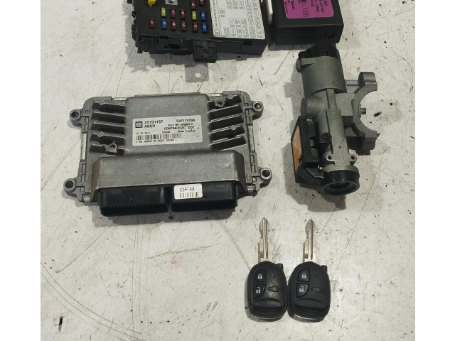 Комплект блоков управления 25191187, 25191187   Chevrolet Spark