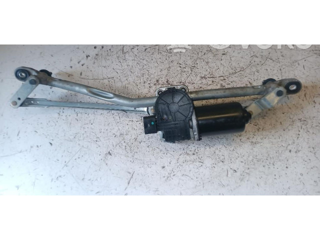 Моторчик дворников BN8V6737XA, BN8V6737XA Mazda 3 I