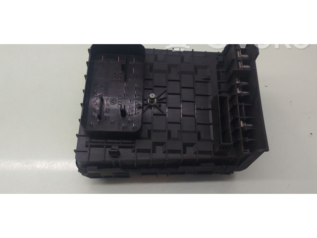 Рулевая рейка Блок предохранителей 1K0937132F, 1K0937125017183071 Volkswagen Caddy 2004 - 2010 года