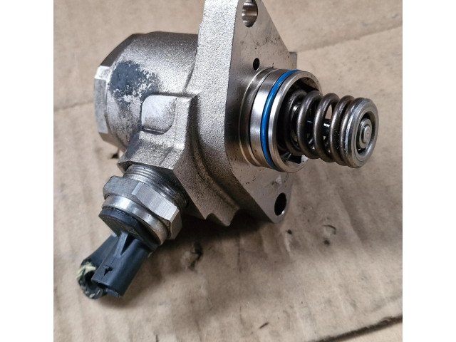 Топливный насос     Skoda Rapid (NH)   