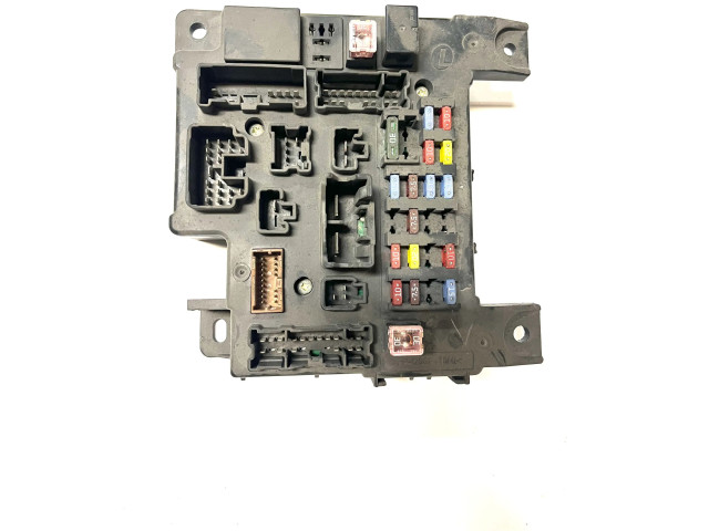 Блок предохранителей 8637A465 Mitsubishi Lancer Evolution