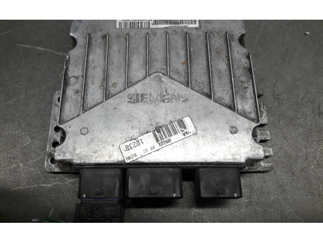 Блок управления двигателем Блок управления 9644323980   Peugeot Partner