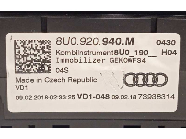Панель приборов 8U0920940M   Audi Q3 F3       
