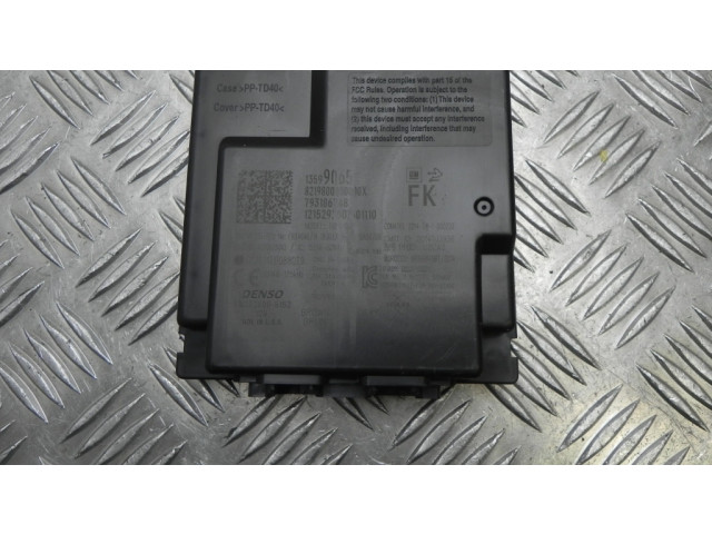 Блок управления 13599065, G4441   Chevrolet Camaro