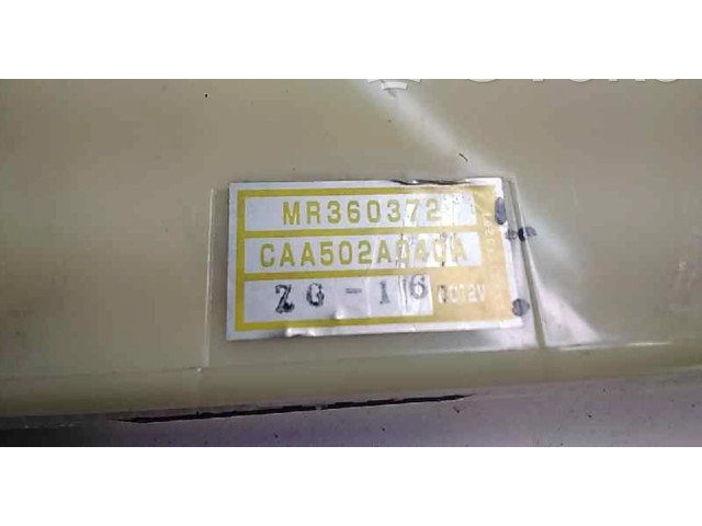 Блок управления климат-контролем MR360372 Mitsubishi Galant