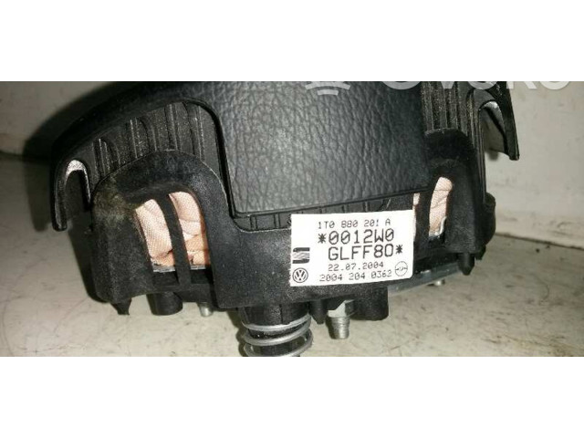 Подушка безопасности водителя 1T0800201A   Volkswagen Polo