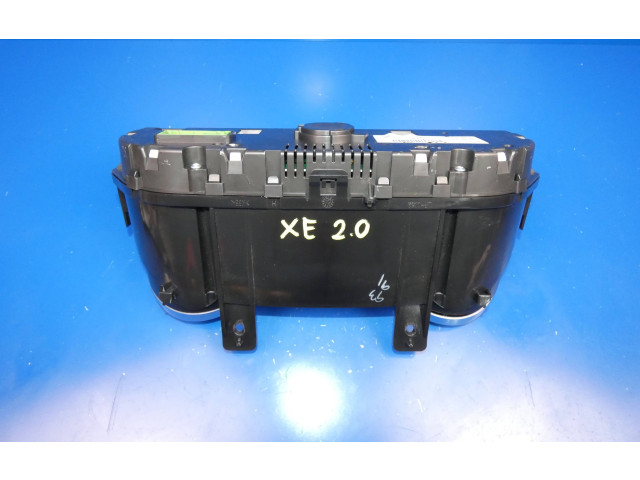 Панель приборов JX7310F844BA, LR0052102 Jaguar XE