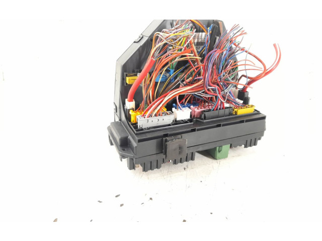 Pojistková skříňka 2129005912, 2129004810 Mercedes-Benz GLK (X204) 2011