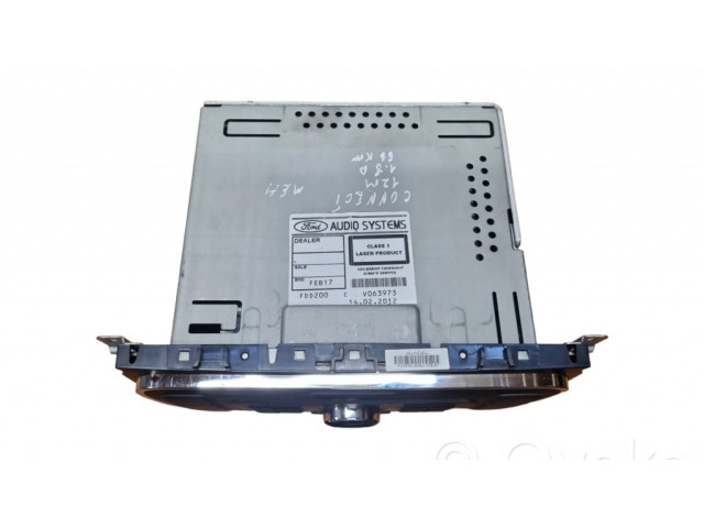 Радио/ проигрыватель CD/DVD / навигация