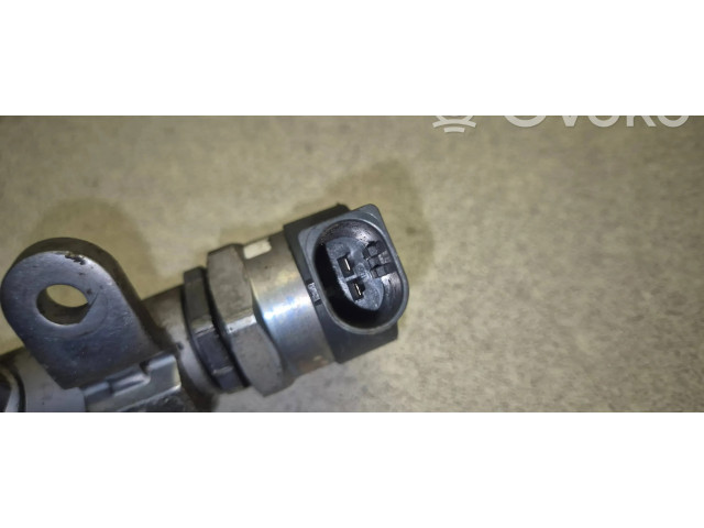 Топливная рампа A6420700495002, A6420700695002   Jeep Grand Cherokee (WK) 3.0 