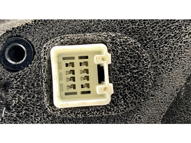 Зеркало электрическое левое Mazda 3 I 2003-2006 года