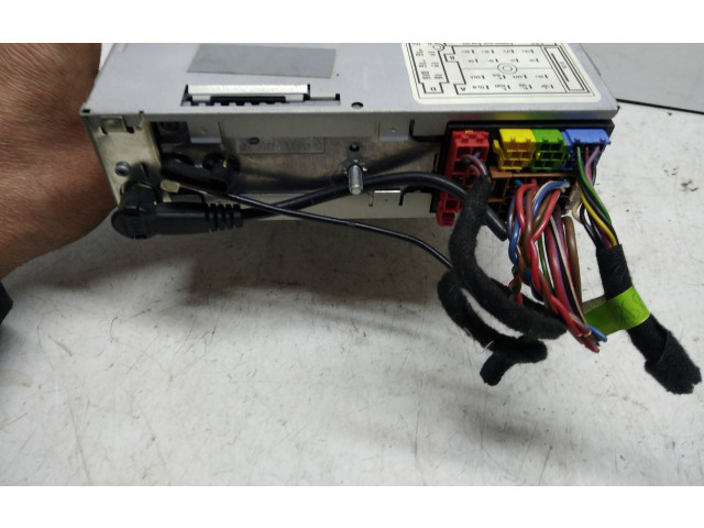 Радио/ проигрыватель CD/DVD / навигация       Skoda Superb B5 (3U)  2001 - 2008 года   