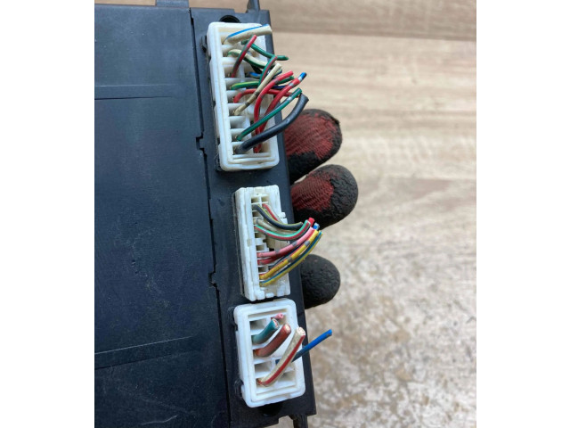 Блок комфорта 28551BM404, 5WK48511 Nissan Almera Tino