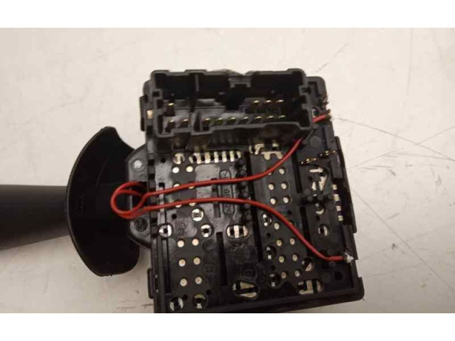 Ручка стеклоочистителей 255675391R Dacia Dokker