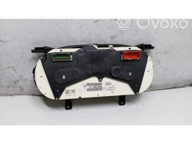 Přístrojová deska Nissan Interstar 2004 216709164, P8200199512B