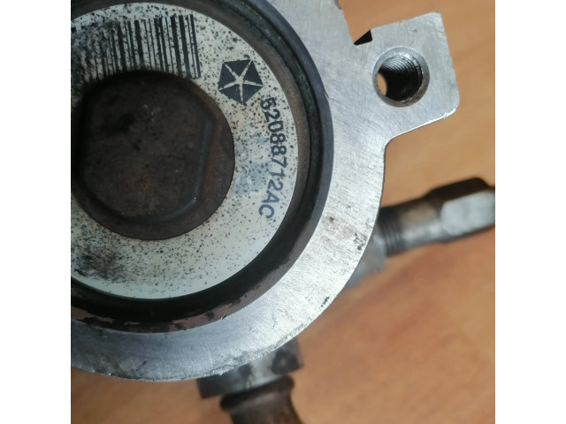 Насос усилителя руля Jeep Cherokee III KJ  2001-2008 года 52088712AC      