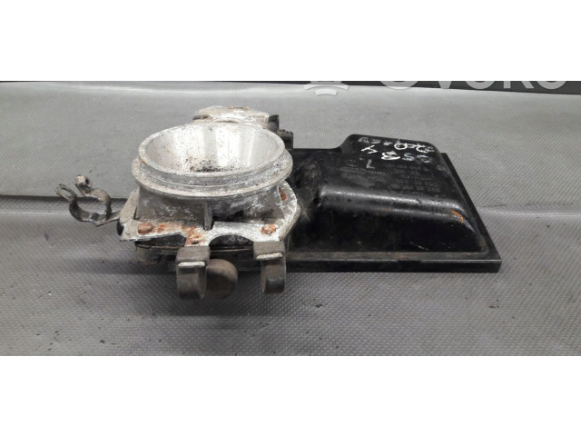 Vstřikovací lišta 0438121076 Volkswagen PASSAT B3