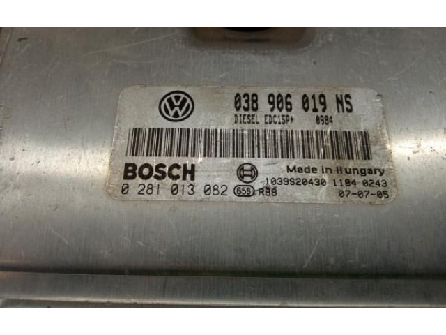 Блок управления двигателя 038906019NS, 028101382   Skoda Fabia Mk2 (5J)