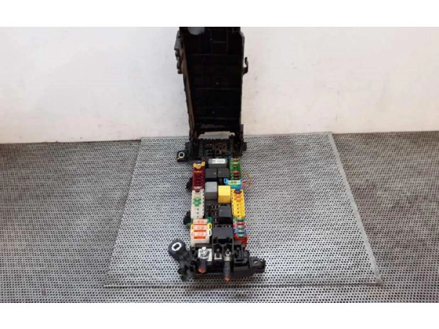   Pojistková skříňka A246906720, A246906720   Mercedes-Benz GLA W156 2017