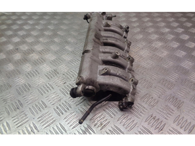 Всасывающий коллектор 28320-2A400   KIA Ceed