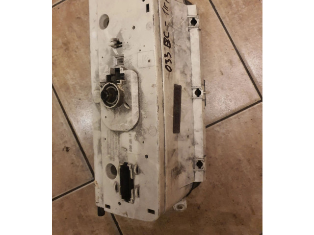 Панель приборов 701919933Bc, 701919933bg   Volkswagen PASSAT B4       