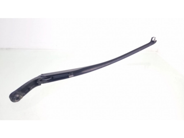 Ножка стеклоочистителей лобового стекла