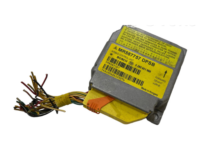Блок подушек безопасности MR587757, 0285001686 Mitsubishi Colt