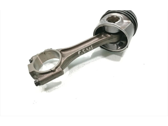  Поршень с шатуном CFWA   Skoda Fabia Mk2 (5J)  