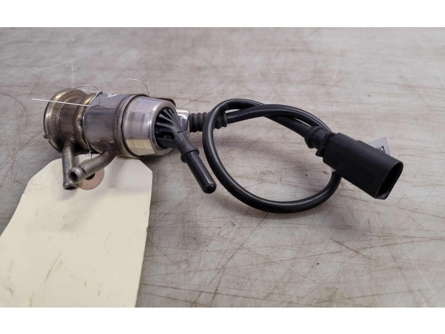 Vstřikovač 4G0131113E Audi Q7 4M DHXA