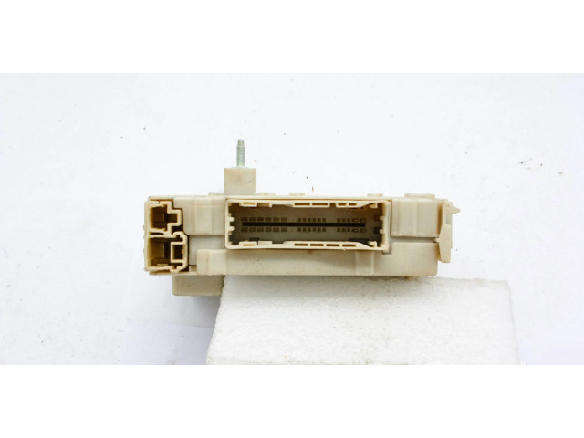 Pojistková skříňka 8267030230 Lexus GS 300 350 430 450H 2007